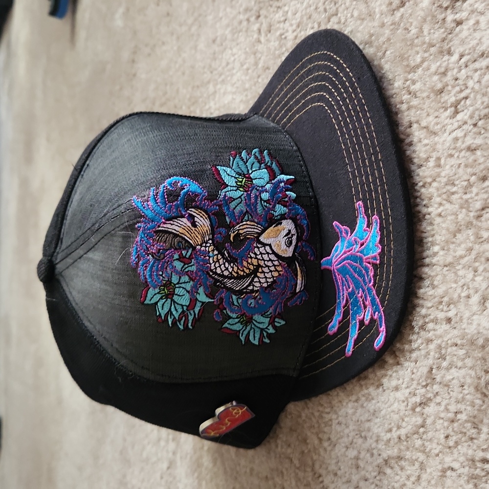 Grassroots hat